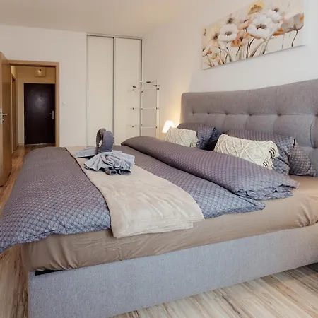 Jegeho With Balcony 公寓 *