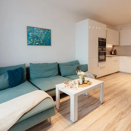 Jegeho With Balcony *