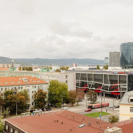 Апартаменты Jegeho With Balcony