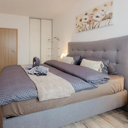 Jegeho With Balcony דירה *